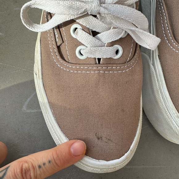 Vans Women's Tan Platform Sneakers - Picture 5 of 6